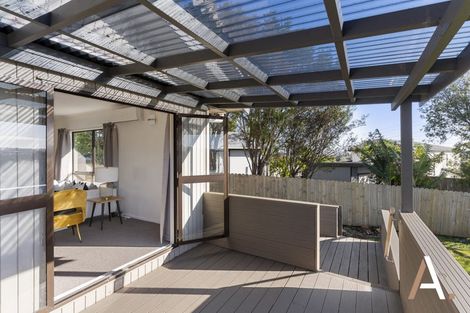 Photo of property in 12b Mataura Place, Clover Park, Auckland, 2019