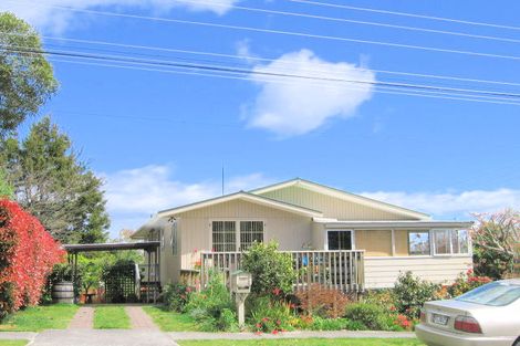 Photo of property in 57 Chesham Avenue, Waipahihi, Taupo, 3330