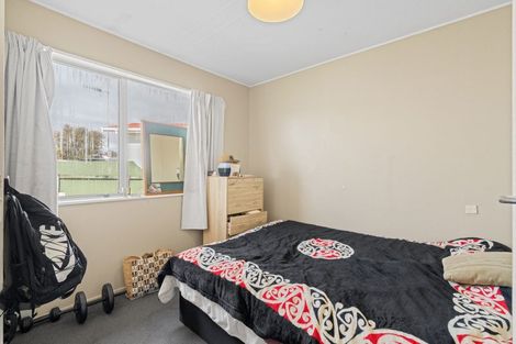 Photo of property in 4 Roslyn Road, Levin, 5510