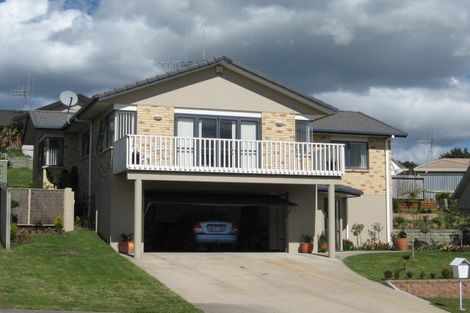 Photo of property in 4 Thornlea Drive, Welcome Bay, Tauranga, 3112