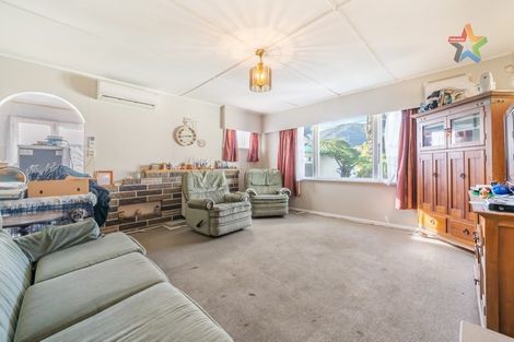 Photo of property in 51 Wise Street, Wainuiomata, Lower Hutt, 5014