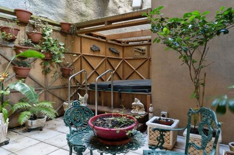 Photo of property in 1/318 Oriental Parade, Oriental Bay, Wellington, 6011