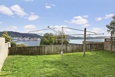 Photo of property in 1/57 Hawker Street, Mount Victoria, Wellington, 6011