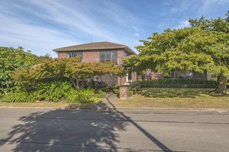 Photo of property in 58 Lake Terrace Road, Burwood, Christchurch, 8061