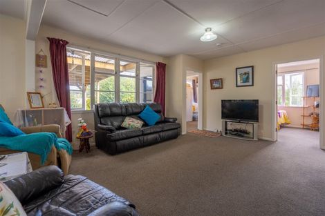 Photo of property in 45 Johnston Road, Kawakawa, 0210