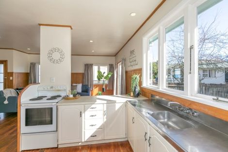 Photo of property in 3a Denz Street, Maeroa, Hamilton, 3200