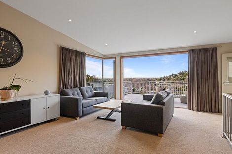 Photo of property in 5 Emerald Lane, Cashmere, Christchurch, 8022