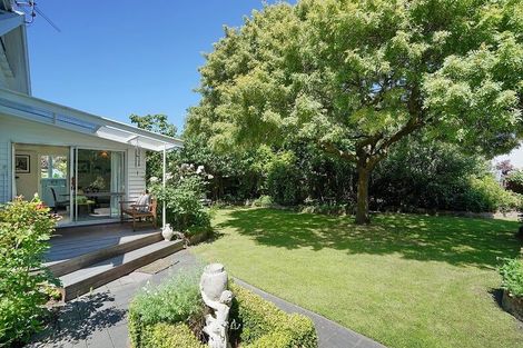 Photo of property in 34 Tui Street, Fendalton, Christchurch, 8041