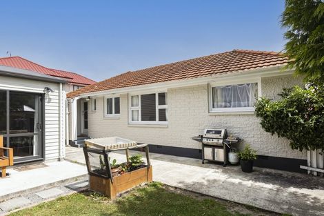 Photo of property in 24 Aileen Place, Upper Riccarton, Christchurch, 8041