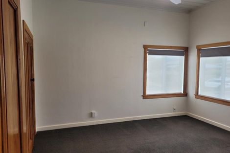 Photo of property in 15 Sackville Street, Fitzroy, New Plymouth, 4312