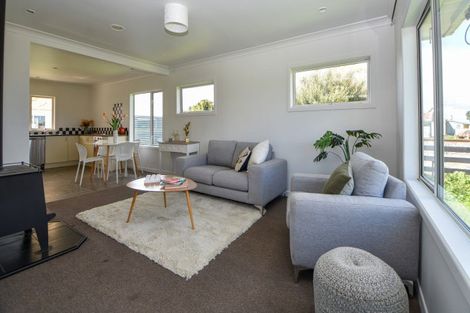 Photo of property in 28 Andersons Line, Clareville, Carterton, 5713