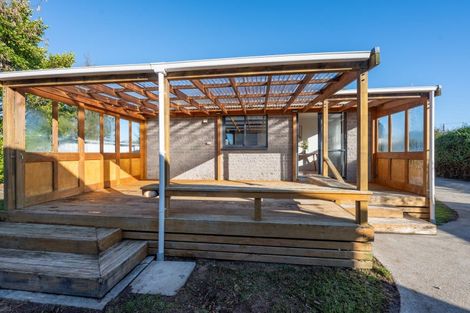 Photo of property in 6 Titoki Place, Pomare, Rotorua, 3015