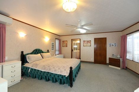 Photo of property in 802 Collinge Road, Mayfair, Hastings, 4122