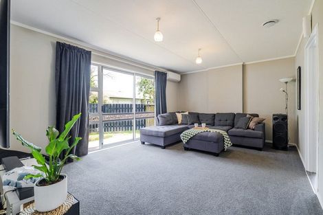 Photo of property in 56 Stillwater Place, Westbrook, Palmerston North, 4412