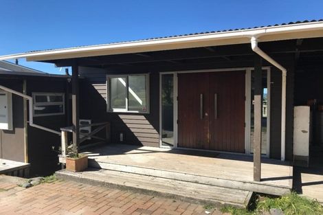 Photo of property in 19 Wakeman Road, Acacia Bay, Taupo, 3330