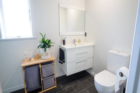 Photo of property in 14 Mahana Road, St Andrews, Hamilton, 3200