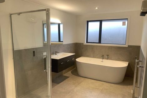 Photo of property in 70 Spur Ridge Rise, Jacks Point, 9371