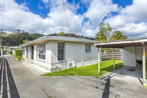Photo of property in 2/12 Wilford Street, Wallaceville, Upper Hutt, 5018