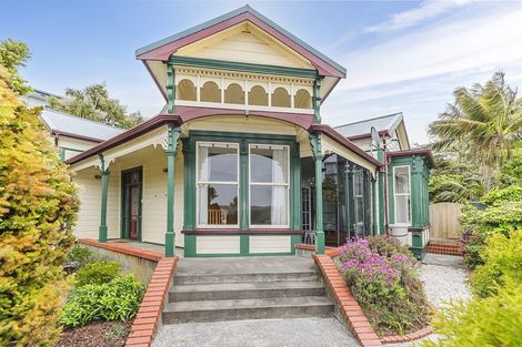 Photo of property in 50 Russell Terrace, Berhampore, Wellington, 6023