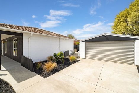 Photo of property in 325 Sawyers Arms Road, Bishopdale, Christchurch, 8053