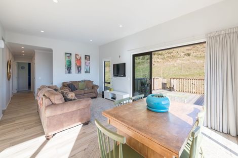 Photo of property in 25 Devenish Place, Atawhai, Nelson, 7010