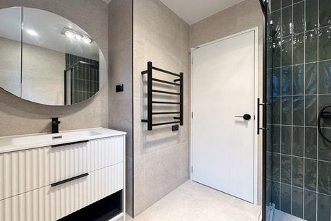 Photo of property in 4c Tainui Terrace, Mangere Bridge, Auckland, 2022