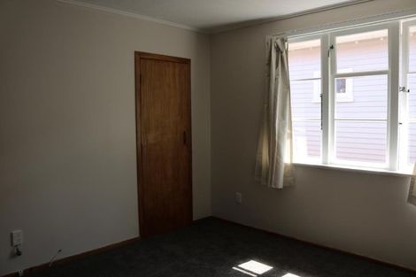 Photo of property in 125 Kings Crescent, Hutt Central, Lower Hutt, 5010
