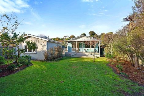 Photo of property in 13 Glen Road, Raumati South, Paraparaumu, 5032