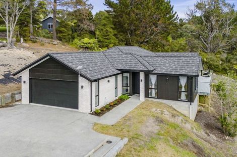 Photo of property in 52 Scott Road, Stanmore Bay, Whangaparaoa, 0932