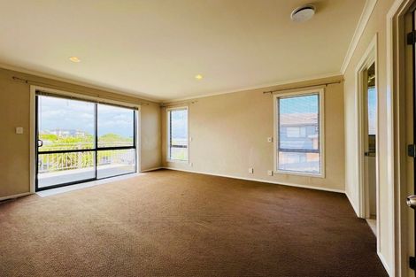 Photo of property in 30 Toomer Place, Beachlands, Auckland, 2018