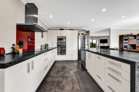 Photo of property in 38 Montague Grove, Stratford, 4332