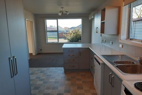 Photo of property in 41 Skerten Avenue, Hornby, Christchurch, 8042