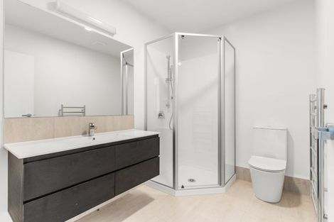 Photo of property in 8/130 Stancombe Road, Flat Bush, Auckland, 2016