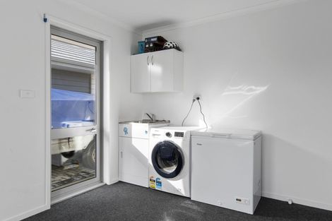 Photo of property in 11 Lance Way, Papamoa, 3118