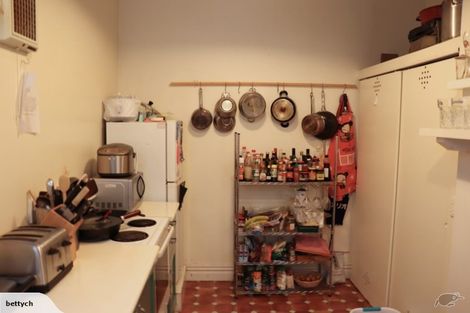 Photo of property in 300 Tinakori Road, Thorndon, Wellington, 6011