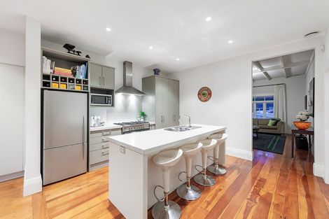 Photo of property in 9 Grand View Road, Remuera, Auckland, 1050