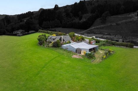 Photo of property in 133 Mangaroa Valley Road, Mangaroa, Upper Hutt, 5371