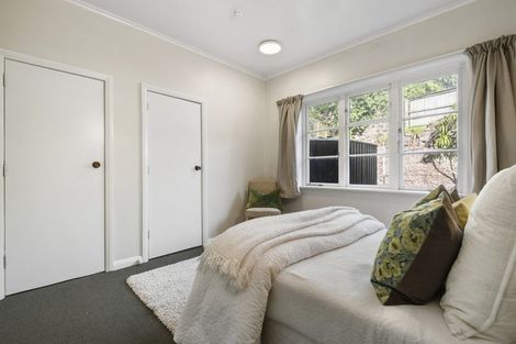 Photo of property in 9b Kerr Street, Devonport, Auckland, 0624