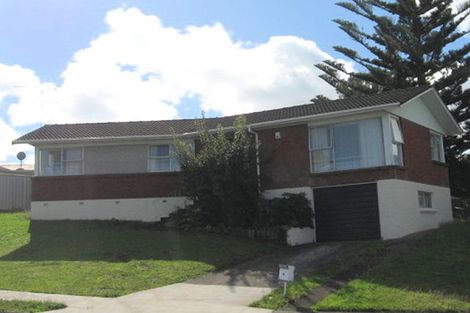 Photo of property in 4 Manapouri Place, Pakuranga Heights, Auckland, 2010