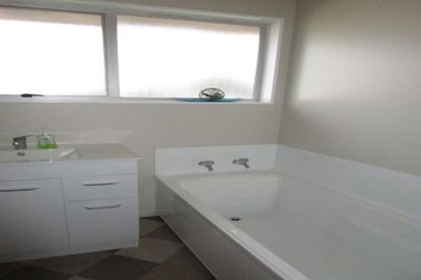 Photo of property in 62 Sapphire Street, Casebrook, Christchurch, 8051