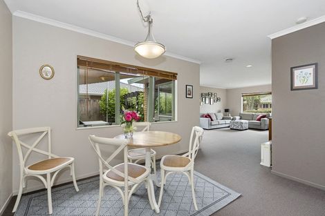 Photo of property in 32 Bramley Drive, Rototuna, Hamilton, 3210