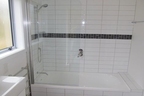 Photo of property in 4 Melville Street, Tawa, Wellington, 5028