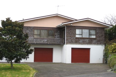 Photo of property in 11 Kellyville Heights, Merrilands, New Plymouth, 4312