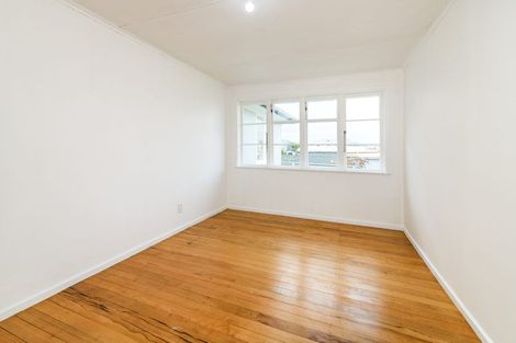 Photo of property in 19a Clyde Crescent, Roslyn, Palmerston North, 4414