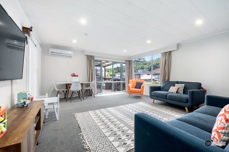 Photo of property in 187b Major Drive, Kelson, Lower Hutt, 5010