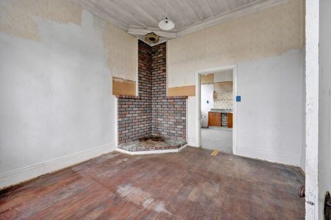 Photo of property in 15 Cornwall Street, Eltham, 4322