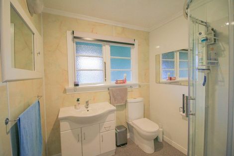 Photo of property in 12 Walker Street, Bluff, 9814