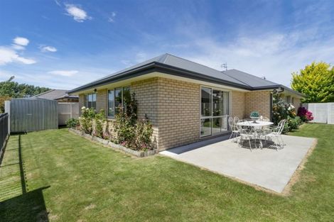 Photo of property in 19 Famille Close, Yaldhurst, Christchurch, 8042