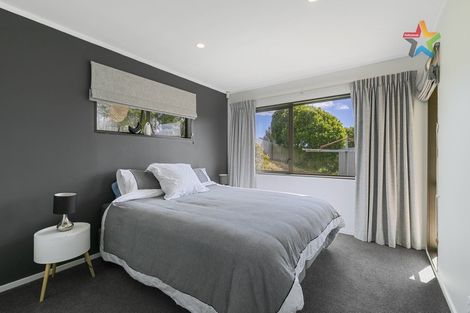 Photo of property in 136 Holborn Drive, Stokes Valley, Lower Hutt, 5019