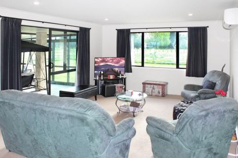 Photo of property in 64 Totaramahonga Road, Dannevirke, 4972